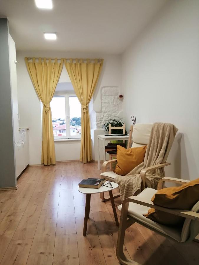 PUY Studio Apartman "Nicole" מראה חיצוני תמונה