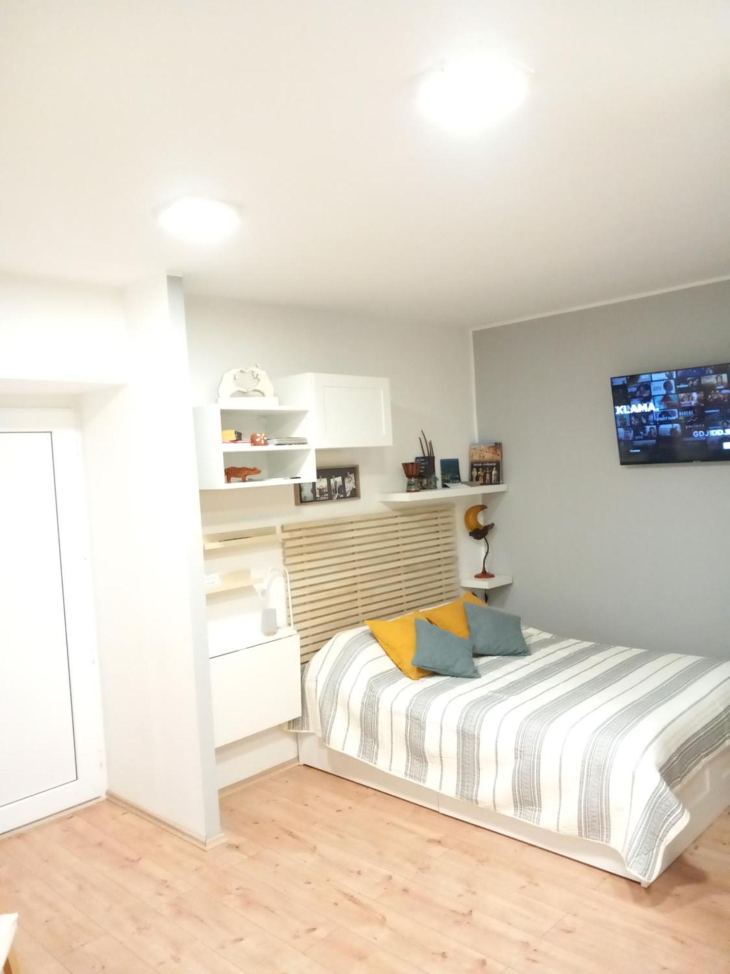 PUY Studio Apartman "Nicole" מראה חיצוני תמונה